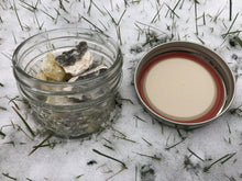 Load image into Gallery viewer, Incense: Copal Blanco (White Copal)